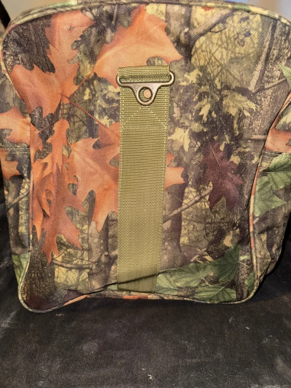 NWOT Magnum Camouflage Duffle Bag with Multiple Zippered Compartments